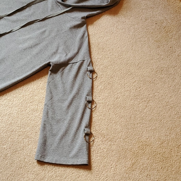 Very J grey pullover hoodie size Small - Picture 9 of 13